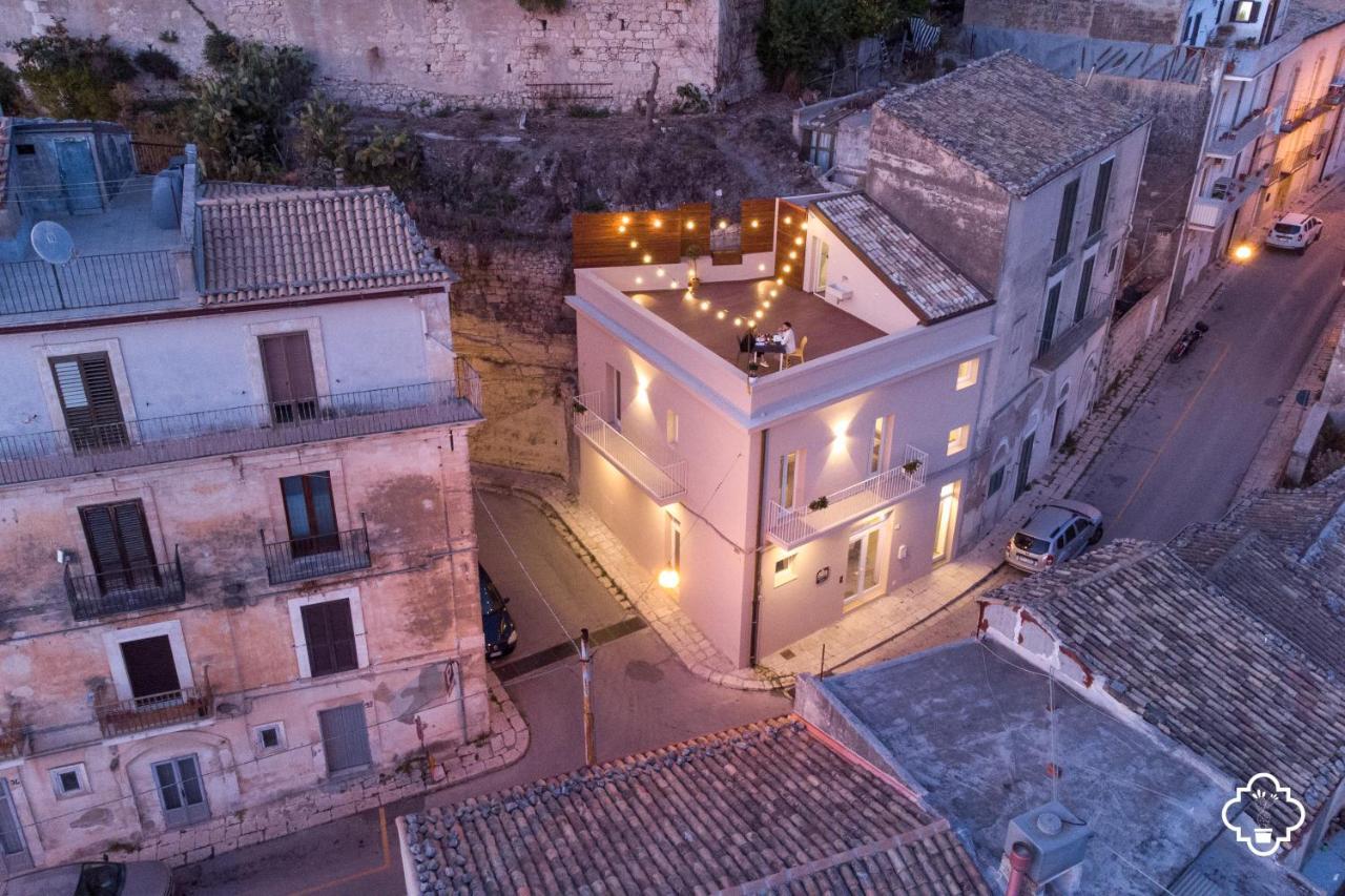 Fico - Finestra Contemporanea * Ragusa